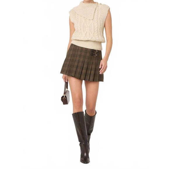 NEW ASTR chantel pleated mini skirt in brown plaid